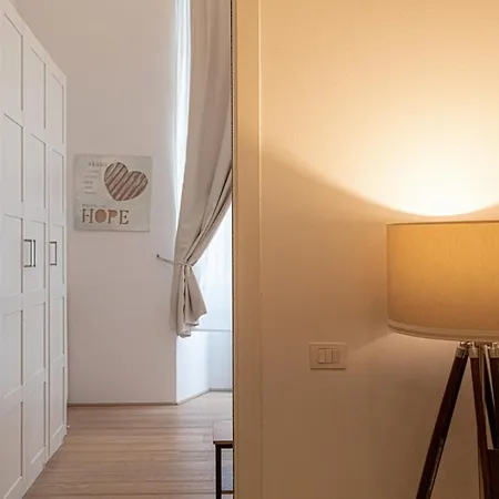 Deluxe In The Heart Of Apartment