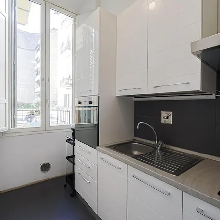 Apartment Deluxe In The Heart Of
