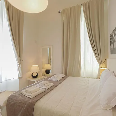 Deluxe In The Heart Of Apartment